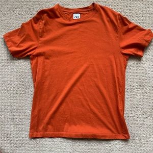 ZARA MENS MEDIUM T SHIRT